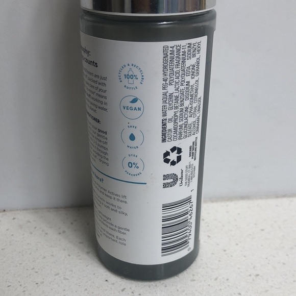 The Good Stuff Volumizing Hydration Foam No Rinse Conditioner - Picture 5 of 6